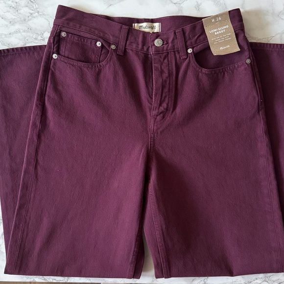 Madewell Low Slung Baggy Jeans in Bordeaux Garment Dyed Burgundy Size 26 $148 - Picture 6 of 7